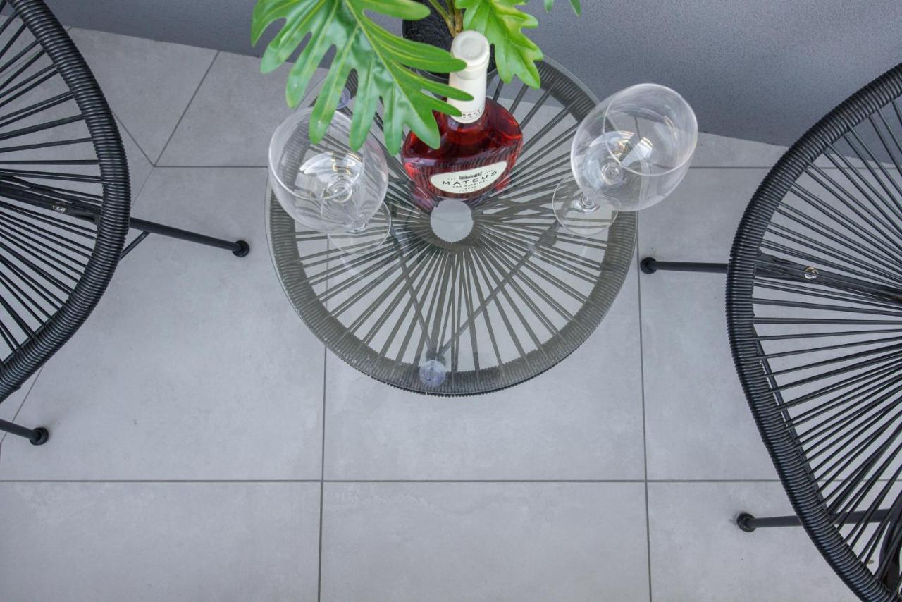 Signature Aveiro City Flat By Home Sweet Home 아베이루 외부 사진